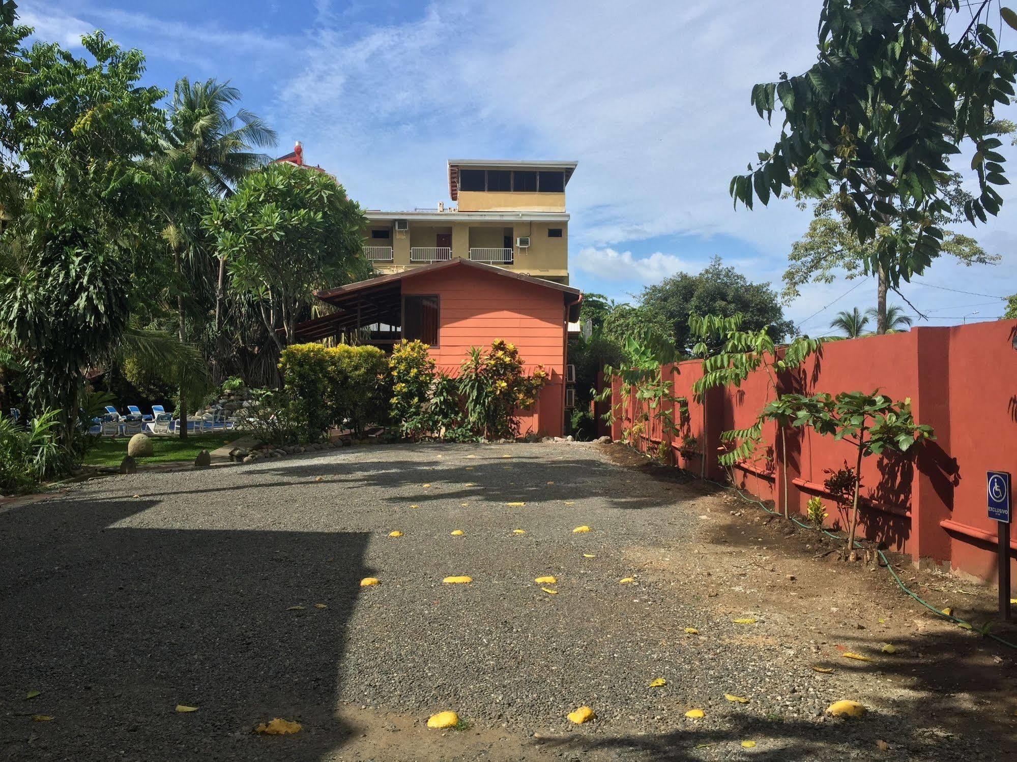 Hotel Los Ranchos Jacó Exterior foto